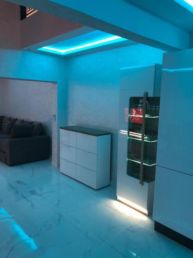 Appartamento “yallah”riyad Triplex For 6 Persons Max *